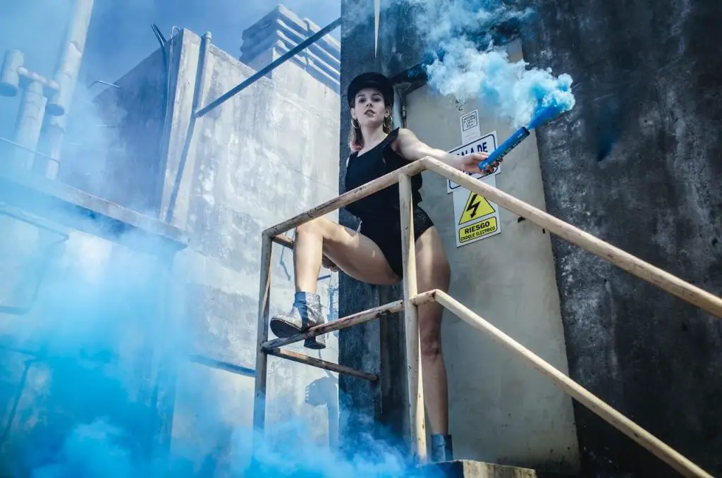 Important Tips For Smoke Bomb Photography