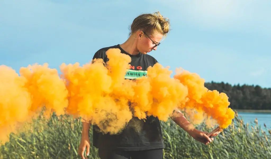 What is Smoke Bomb Photography