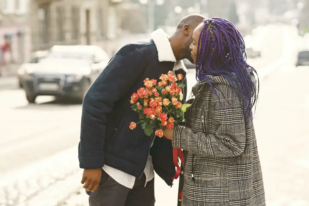 Winter engagement photo ideas