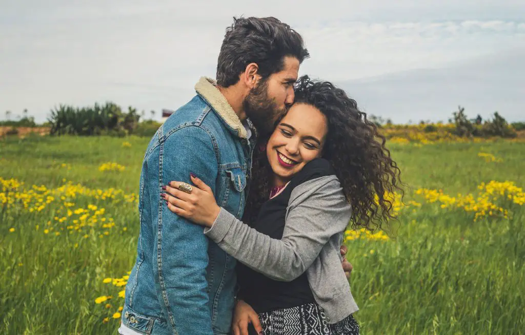 Forehead Kissing Poses for Couple